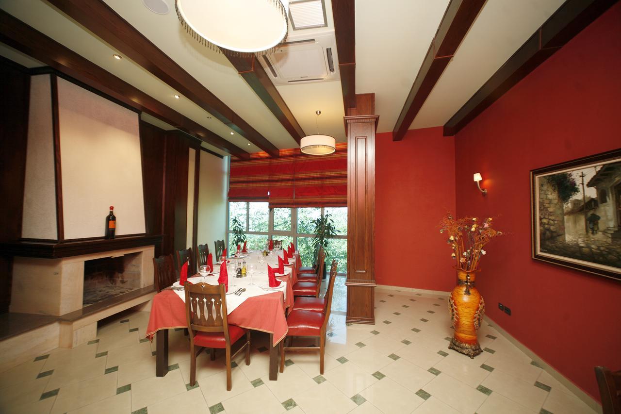 Dajti Park Resort Priska e Madhe エクステリア 写真
