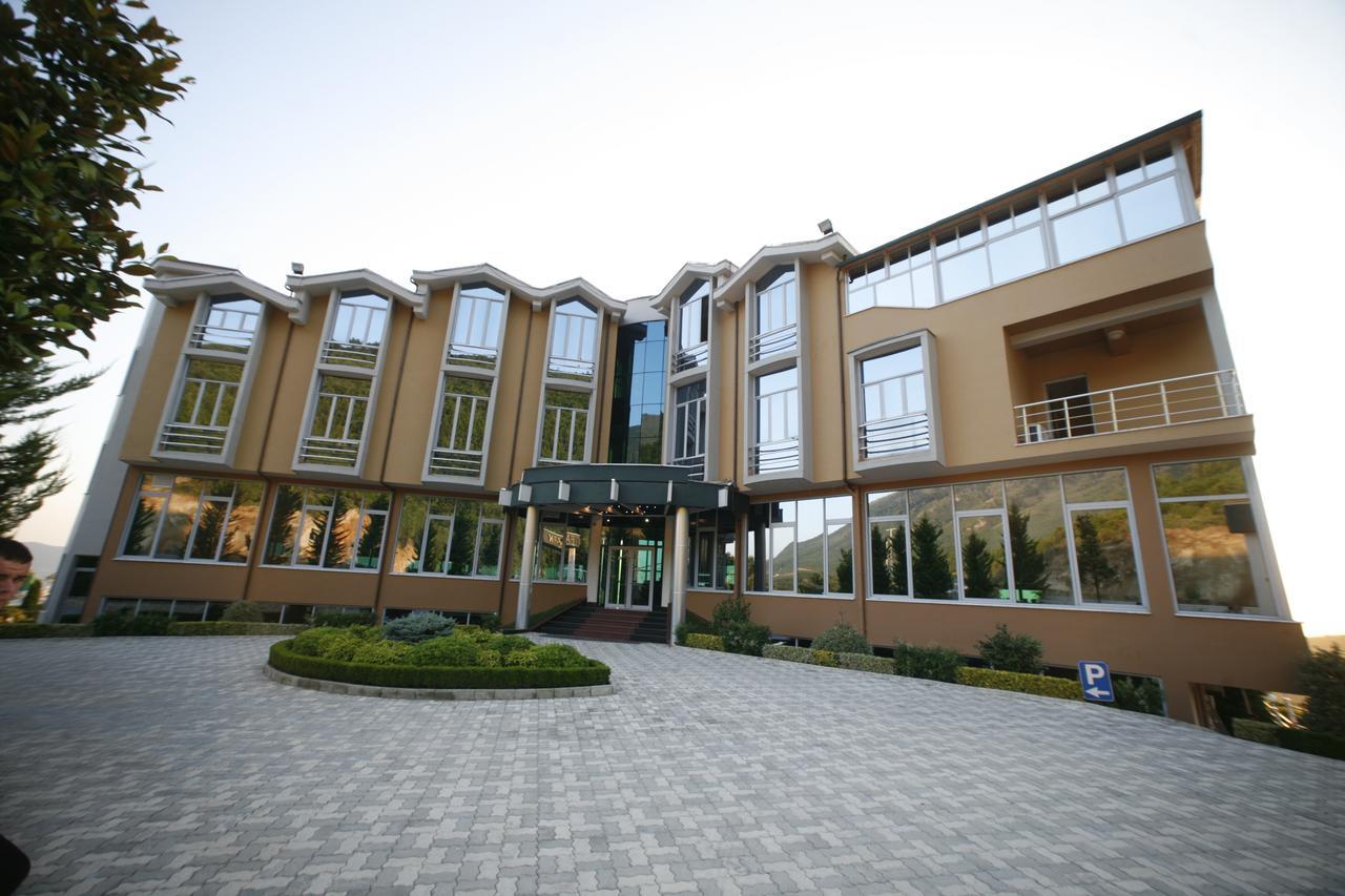 Dajti Park Resort Priska e Madhe エクステリア 写真