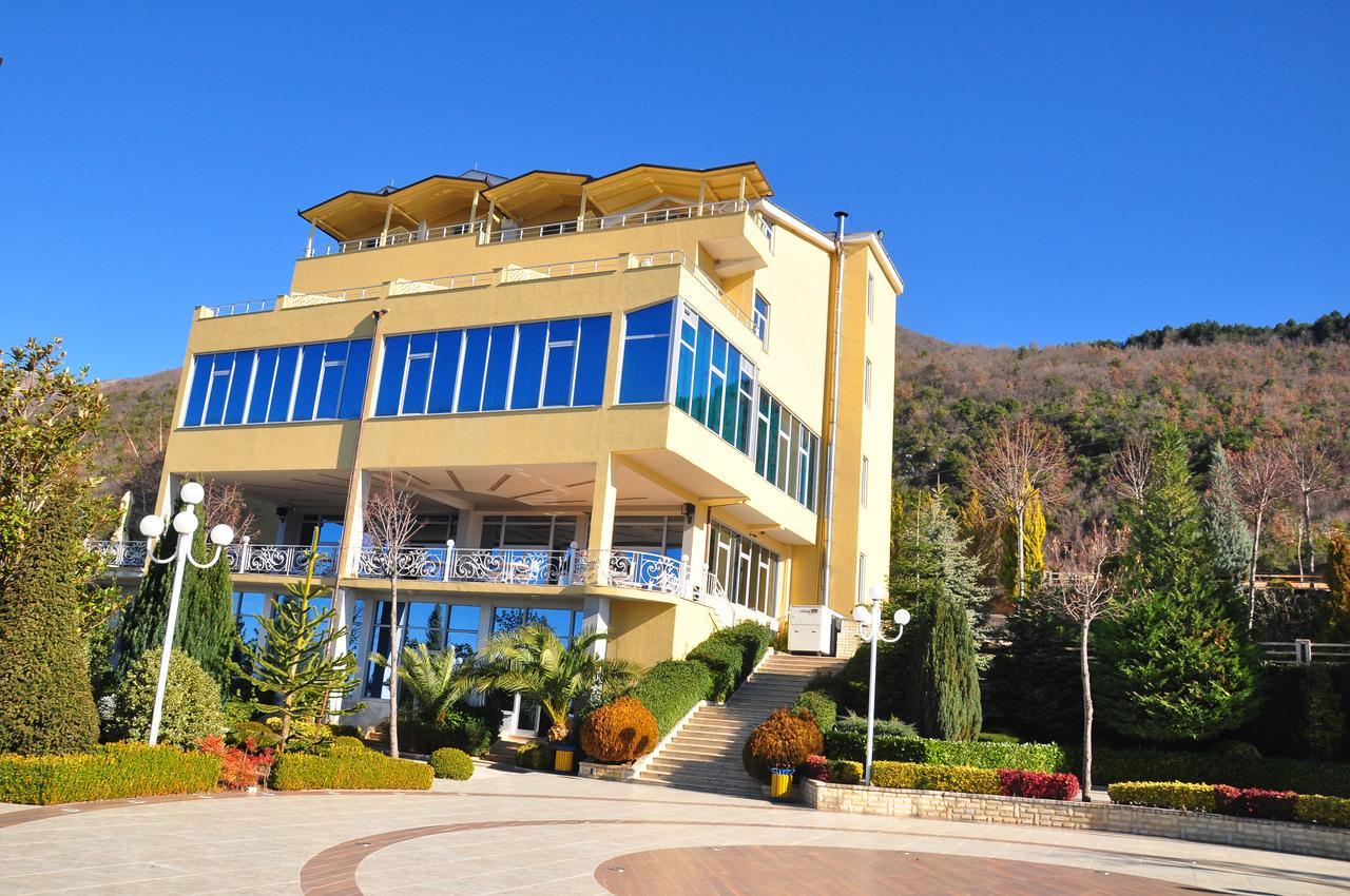 Dajti Park Resort Priska e Madhe エクステリア 写真