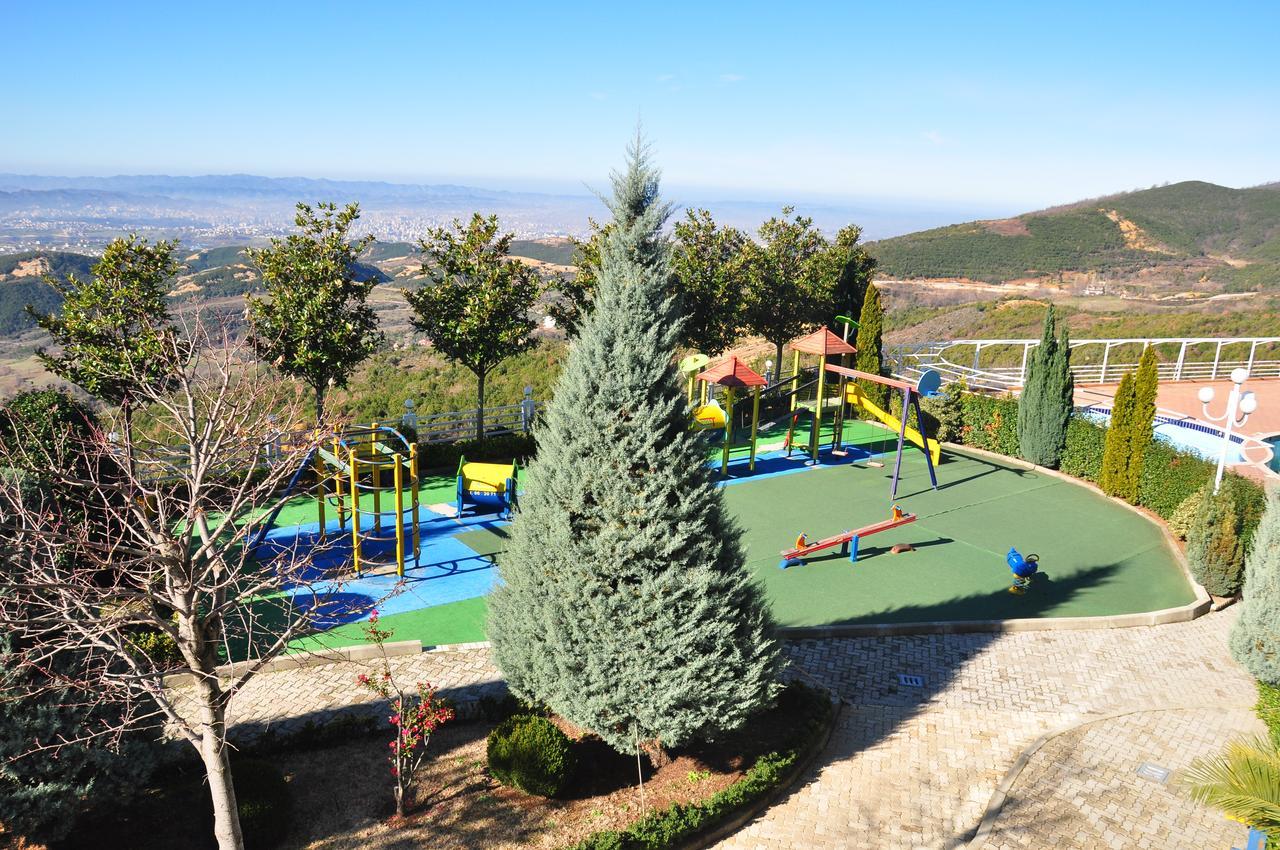 Dajti Park Resort Priska e Madhe エクステリア 写真
